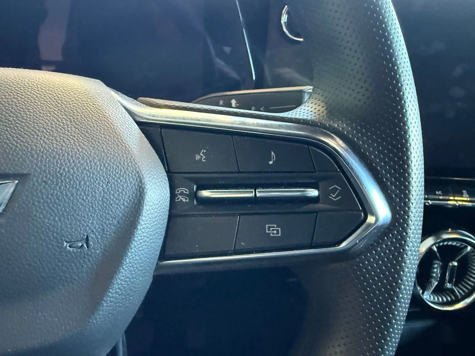 2025 Chevrolet Blazer EV LT - Photo 19