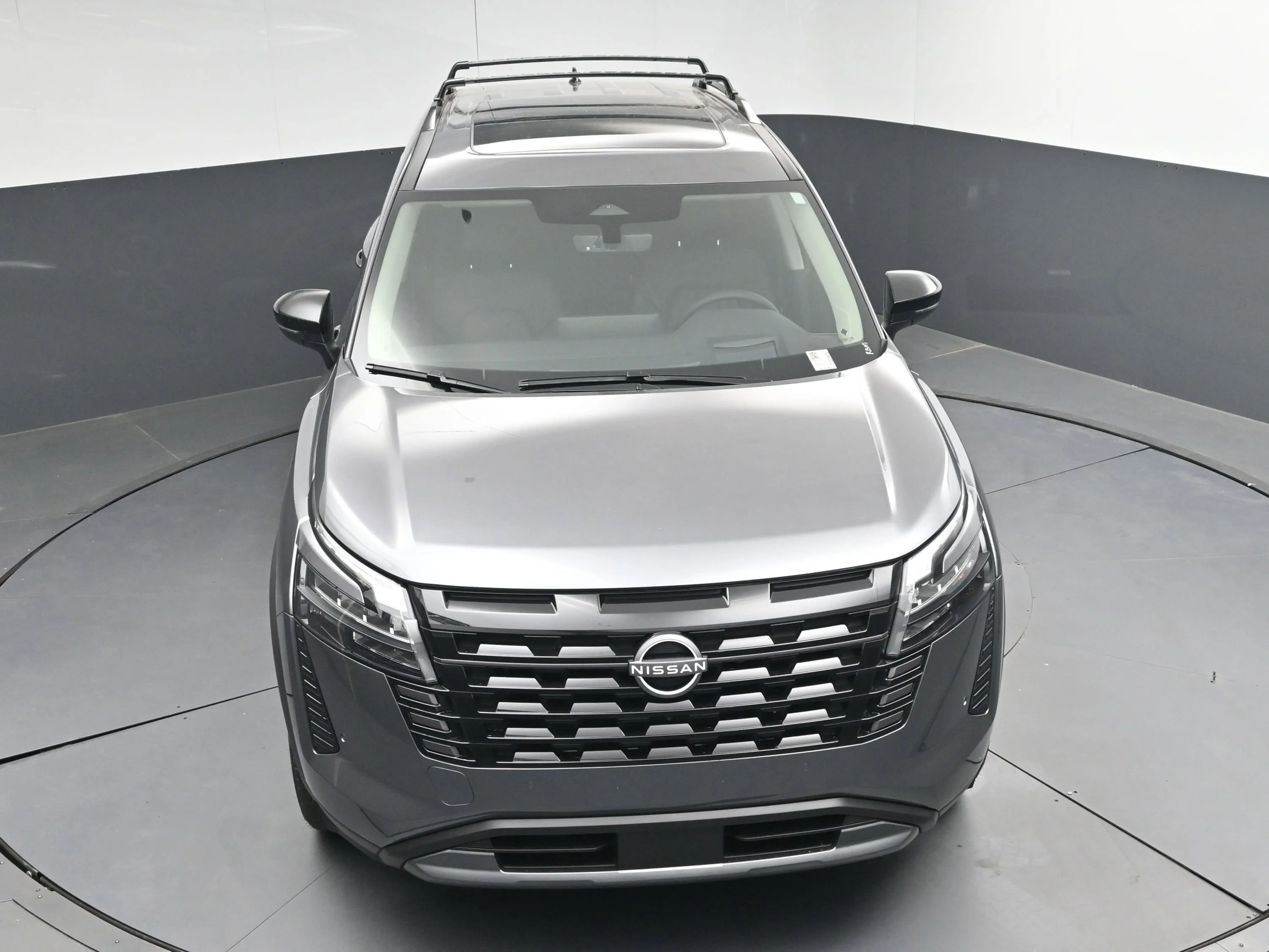 New 2026 Gun Metallic Nissan Platinum image 32