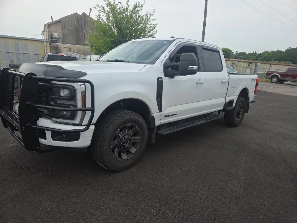 Used 2024 White Ford Lariat image 3