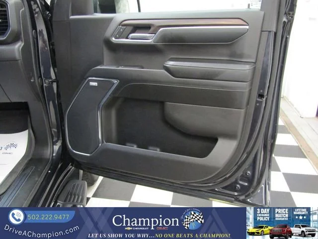 Certified Used 2024 Titanium Rush Metallic GMC SLT image 46