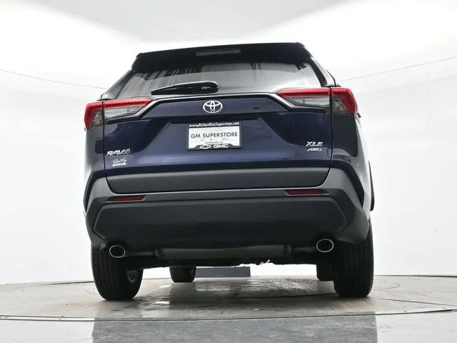 Used 2022 Blueprint Toyota XLE image 27