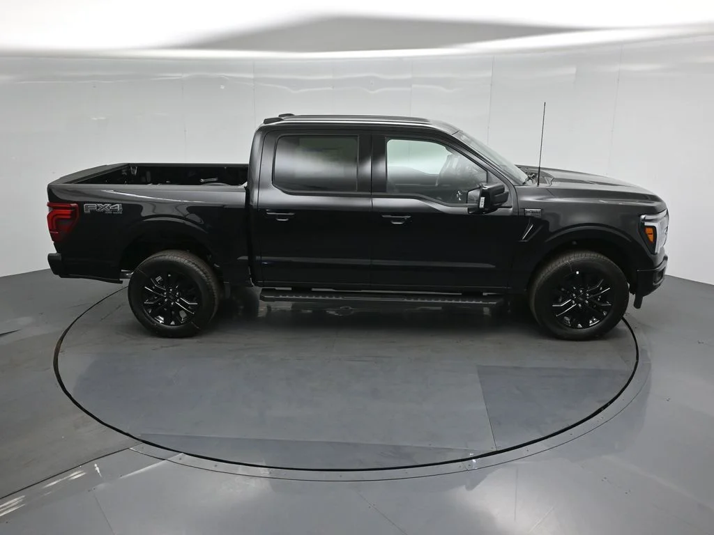 New 2026 Agate Black Metallic Ford Lariat image 38