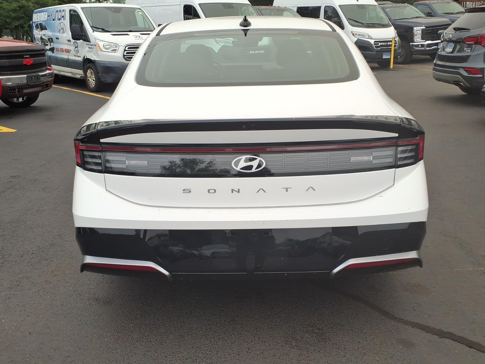 2026 Hyundai Sonata SEL - Photo 6