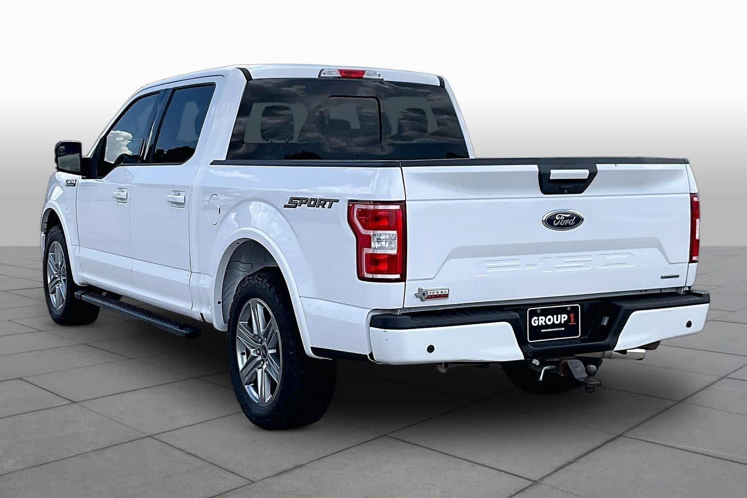 Used 2018 Oxford White Ford XLT image 12