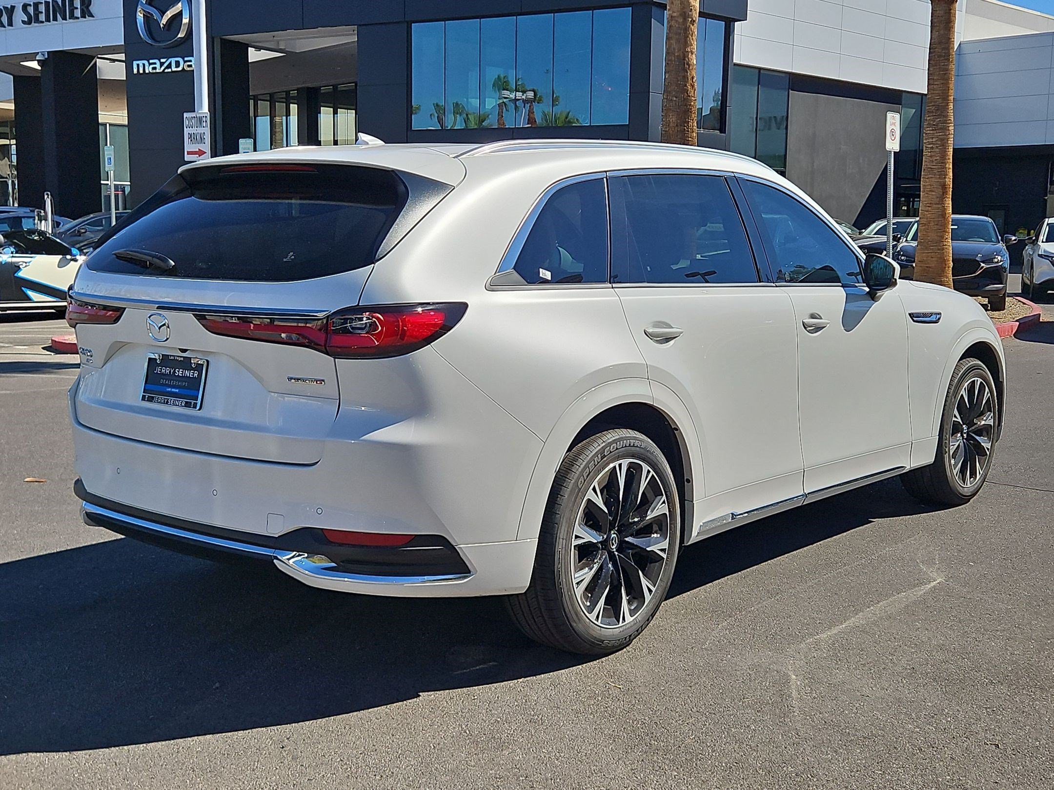2026 Mazda CX-90 Premium Plus Package - Photo 8