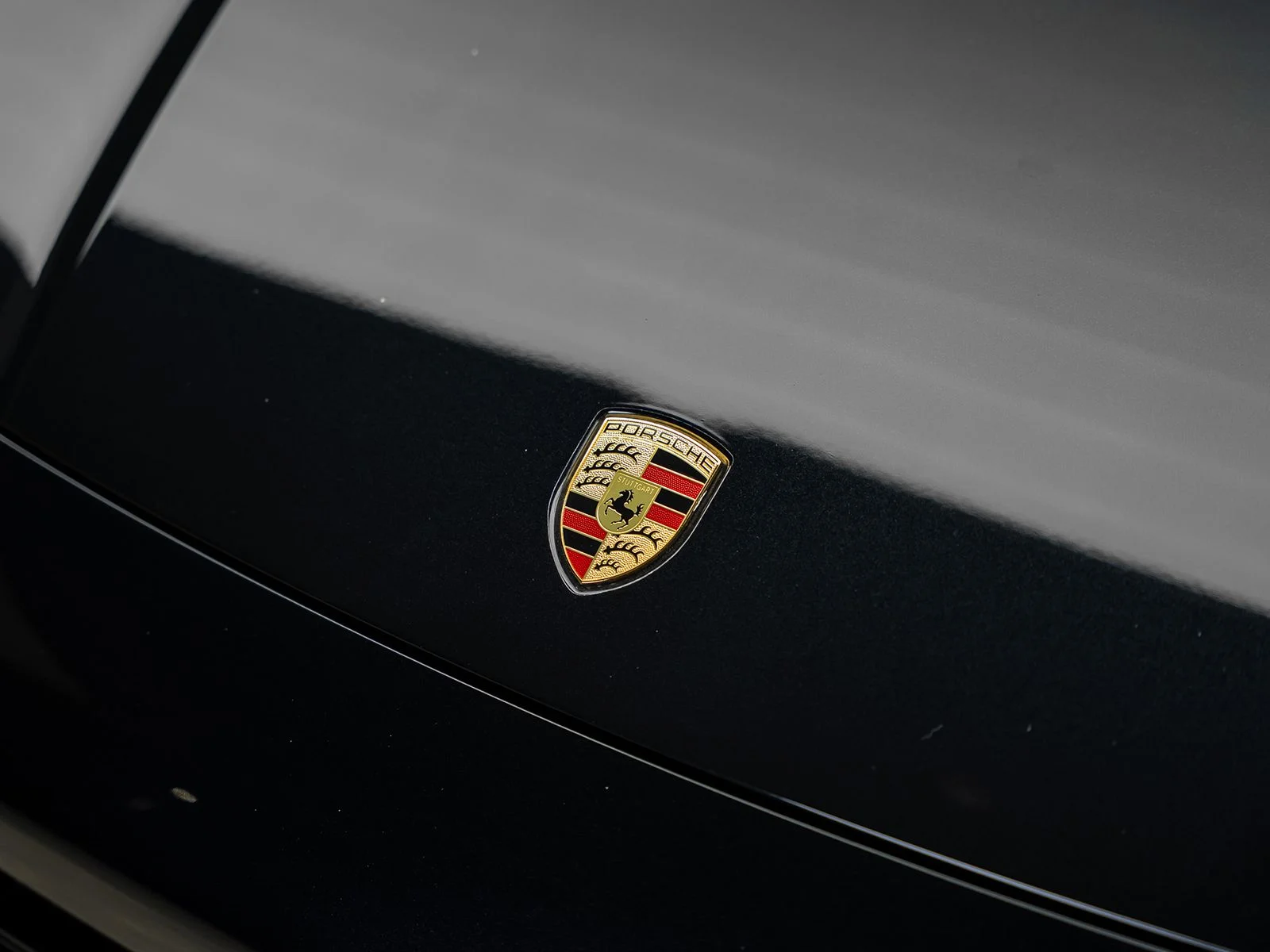 Used 2019 Black Porsche Turbo image 5