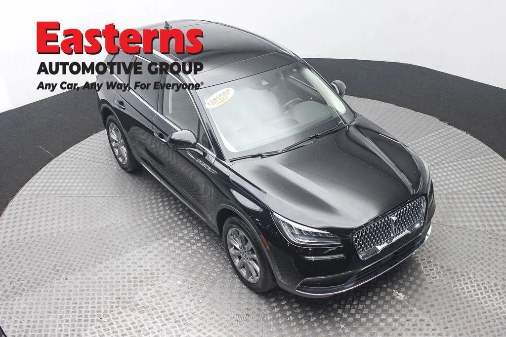Used 2022 Black Lincoln Standard image 3