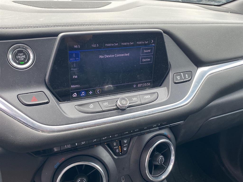 Used 2019 Black Chevrolet LT image 4