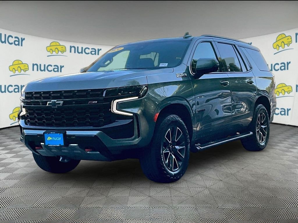 Used 2024 Green Chevrolet Z71 image 3