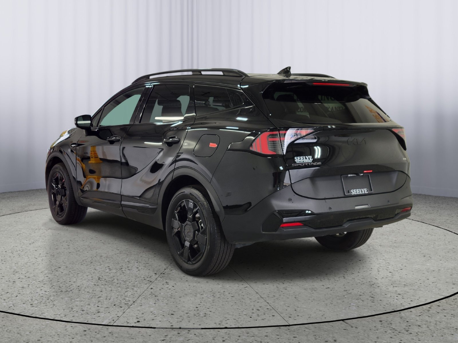 Used 2026 Black Kia X-Line image 3