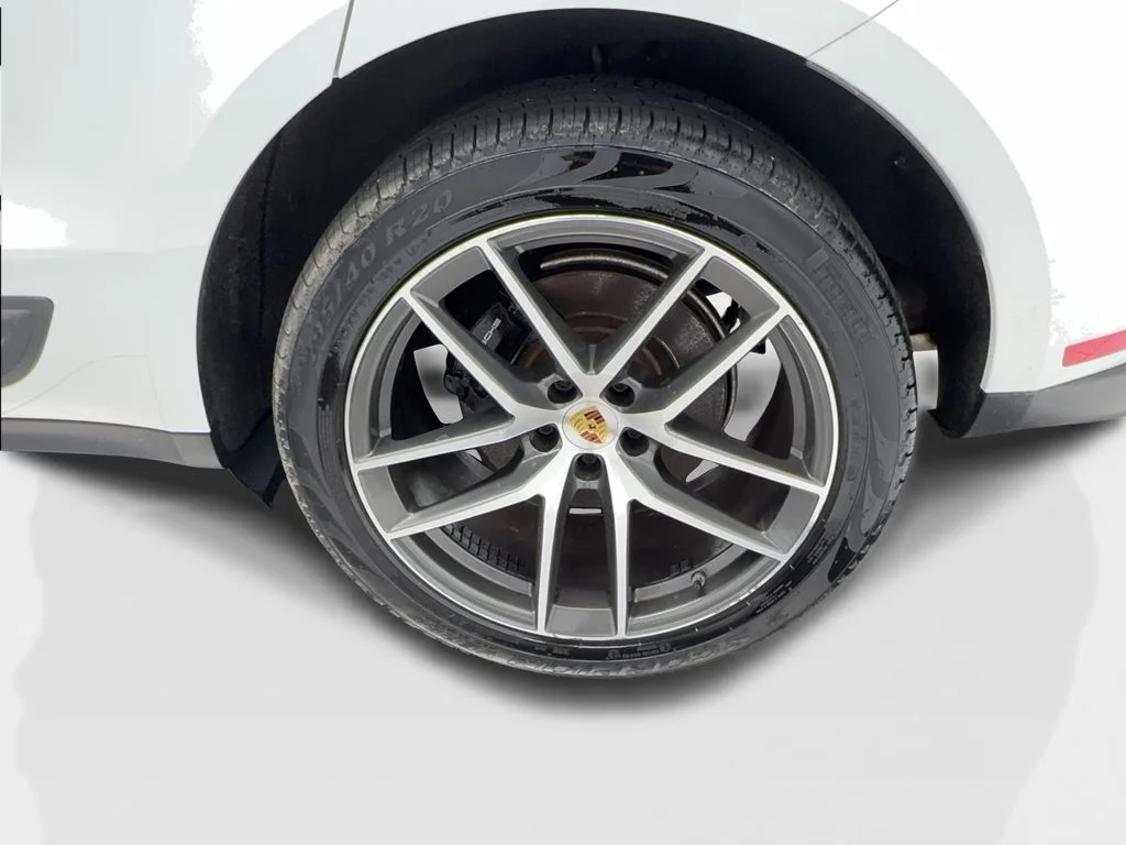 Used 2023 White Porsche Base image 13