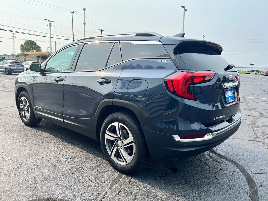 Used 2018 Blue GMC SLT image 6