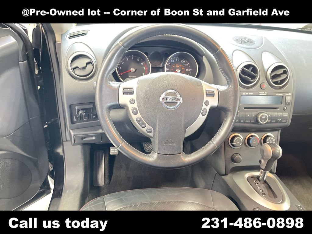 Used 2010 Black Nissan SL image 17