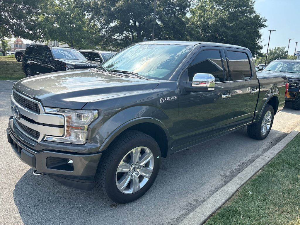 Used 2020  Ford  image 2