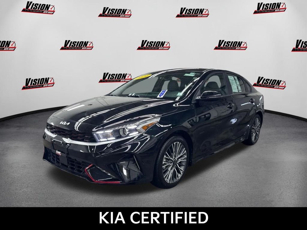 2024 Kia Forte GT-Line AT's photo