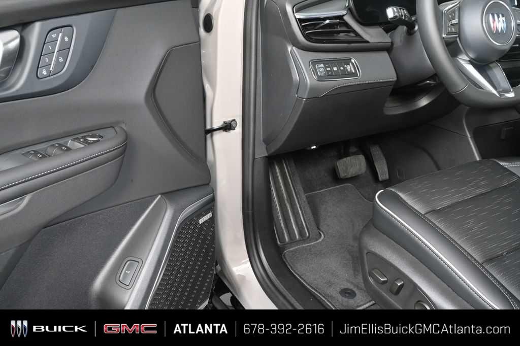 2026 Buick Enclave Sport Touring - Photo 8