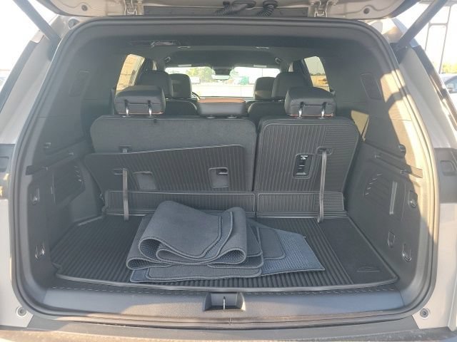 2027 Chevrolet Traverse Z71 - Photo 25