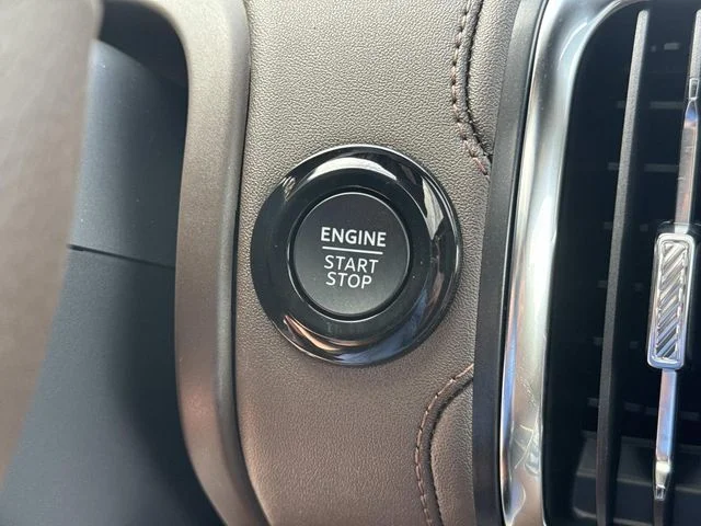 New 2027 Bronze Fire Metallic Tinted Clearcoat Ford MAX King Ranch® image 51