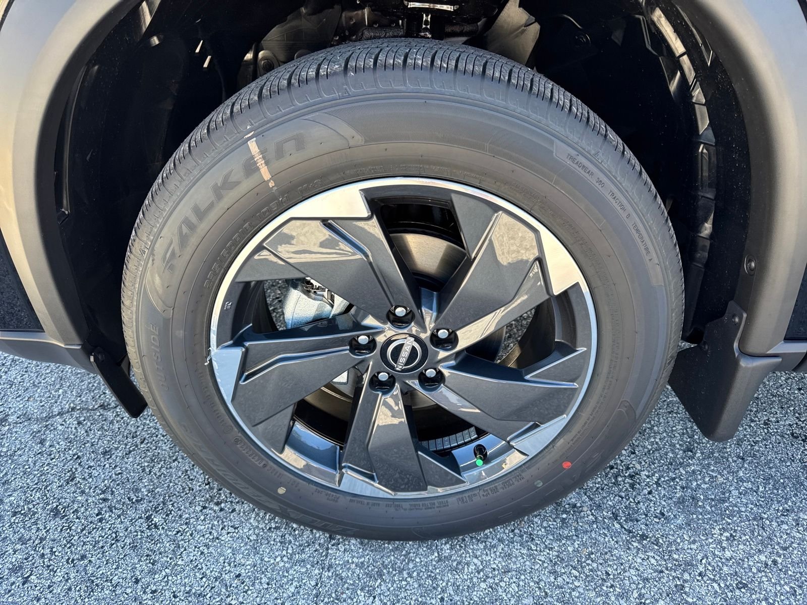 New 2026 Nissan Rogue SV 4D Sport Utility