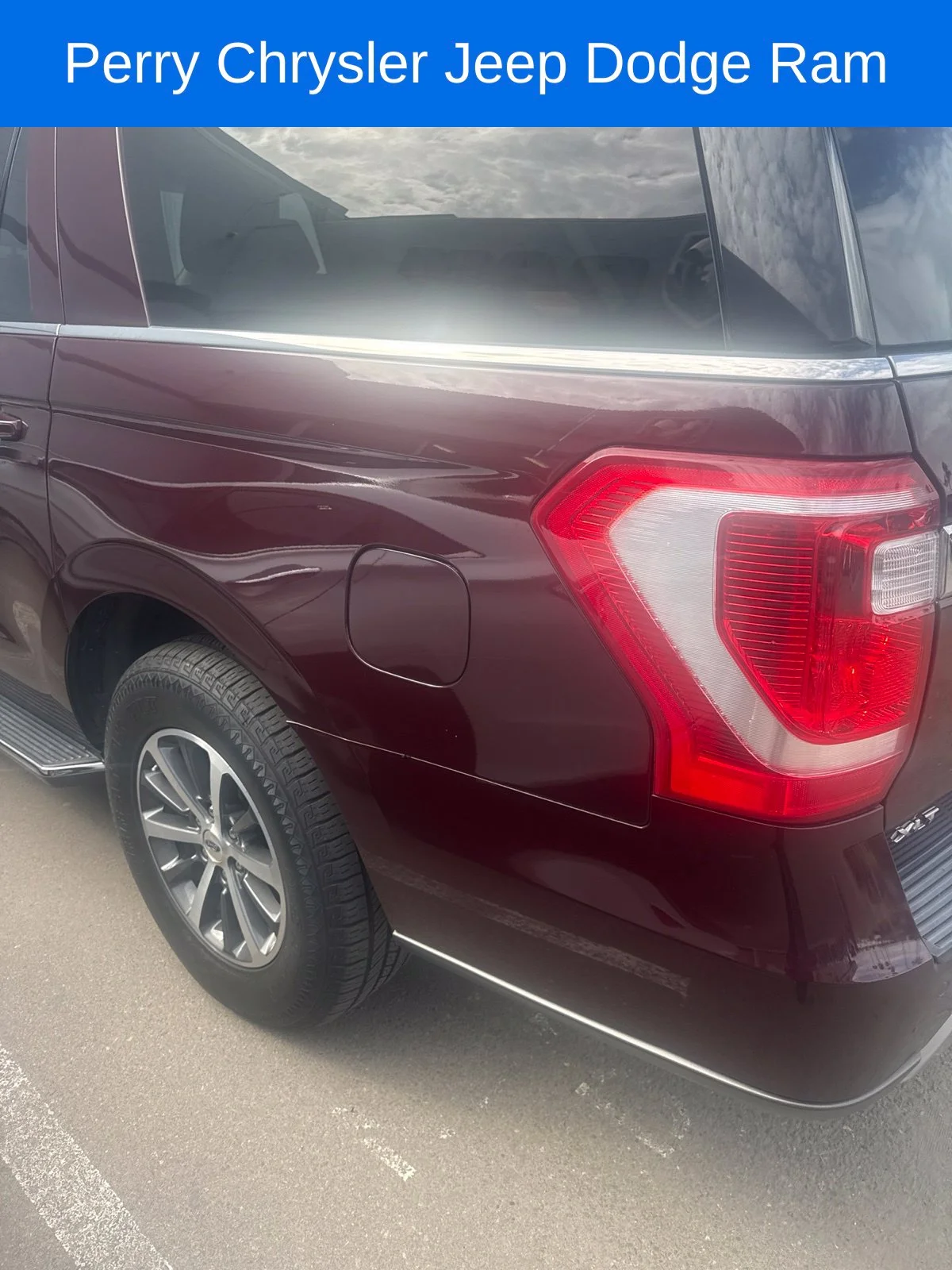 Used 2021 Red Ford XLT image 8