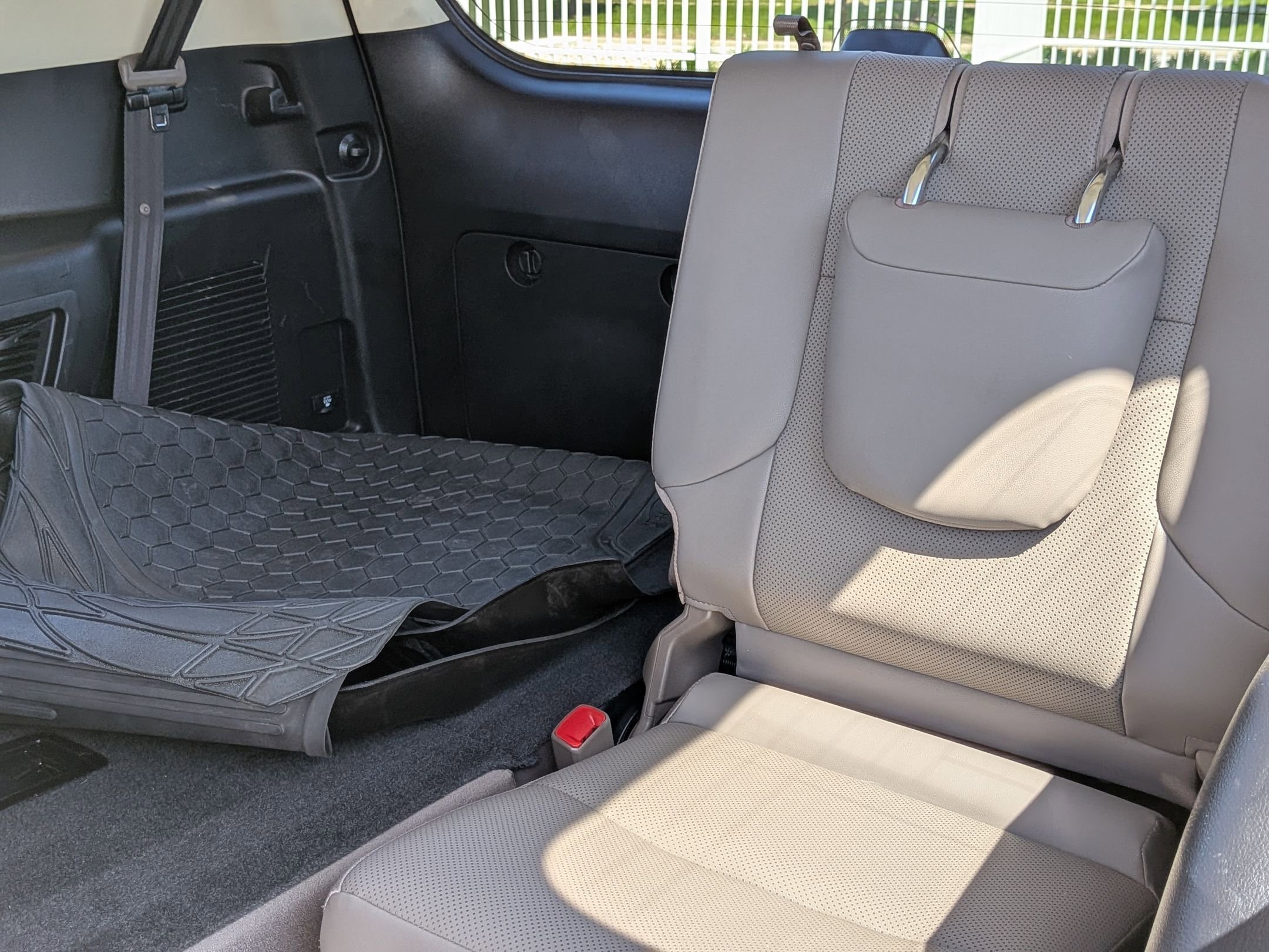 2021 Lexus GX Base - Photo 24