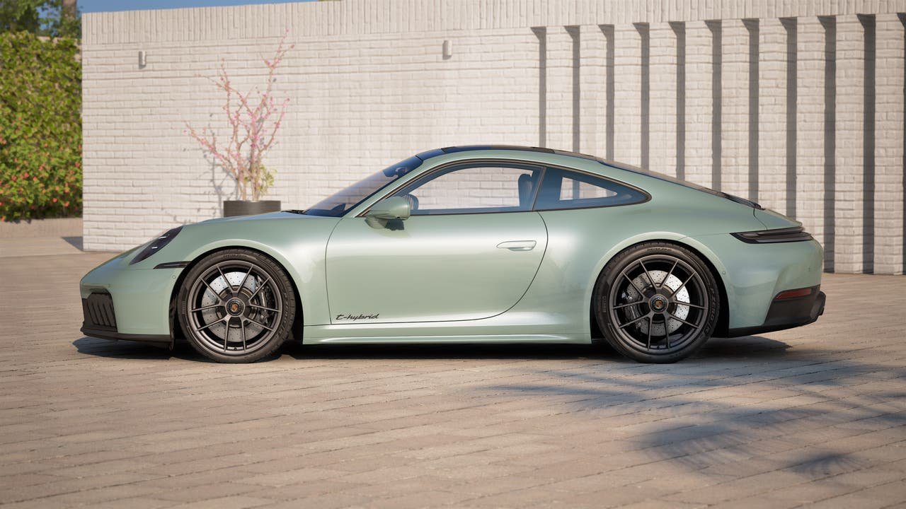 New 2027 Shade Green Metallic Porsche Carrera GTS image 2