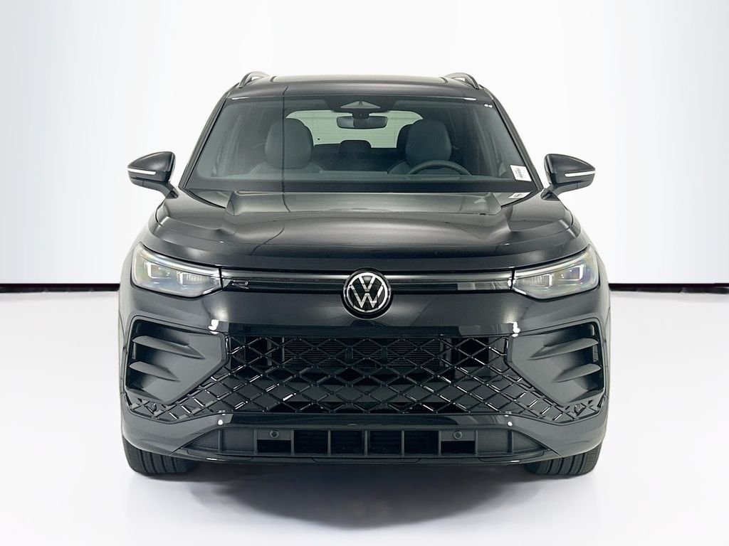New 2026 Deep Black Pearl Volkswagen SE R-Line Black image 2