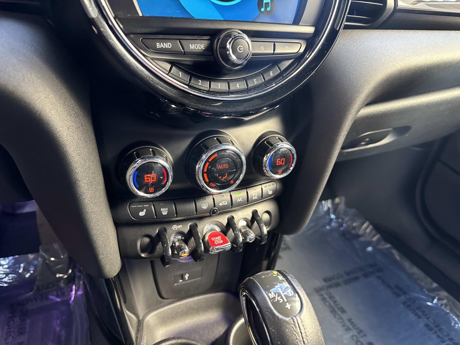 Used 2019 Chili Red MINI Cooper FWD image 17