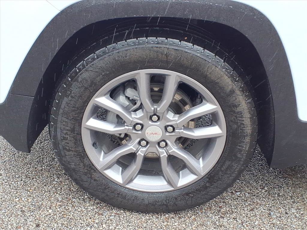 2024 GMC Terrain SLT - Photo 31