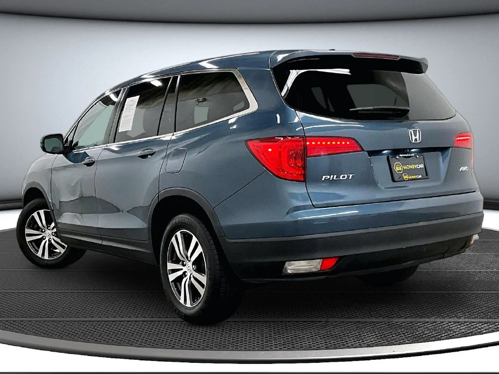 Used 2018 Blue Honda EX-L image 4
