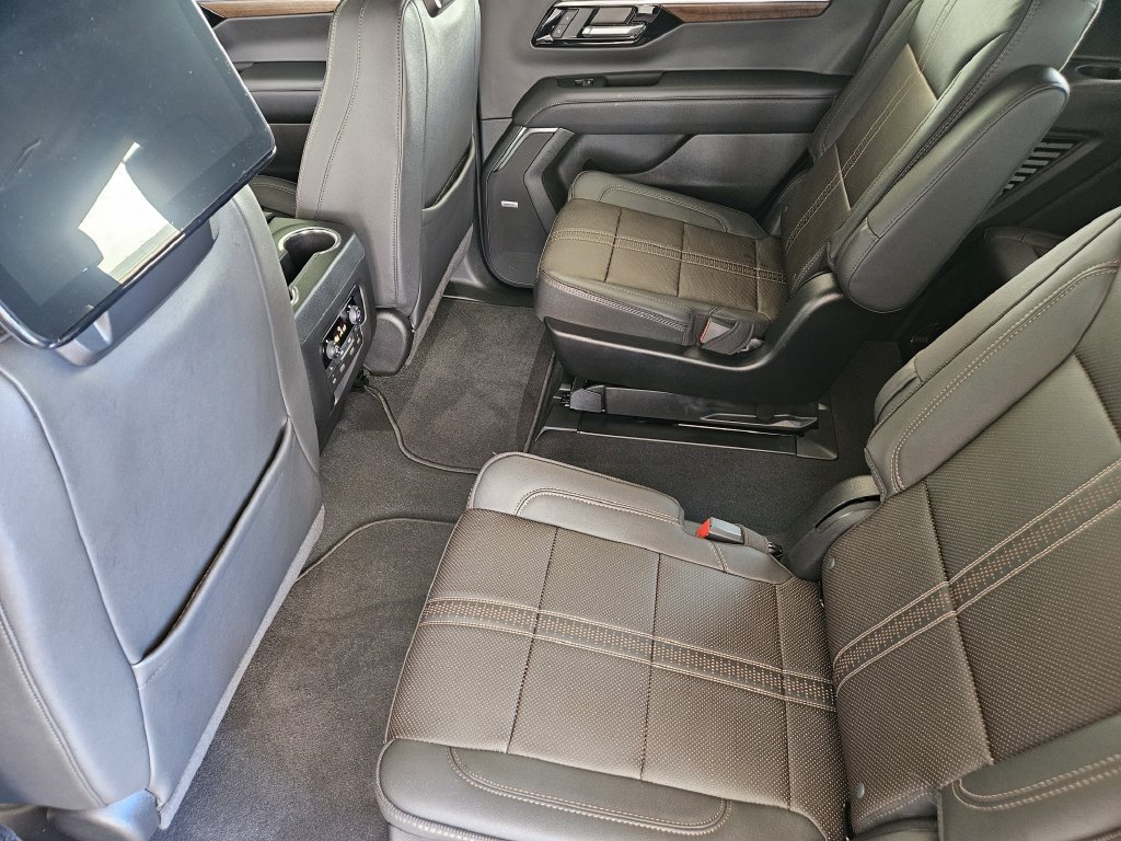 Certified Used 2025 Black Chevrolet High Country image 32
