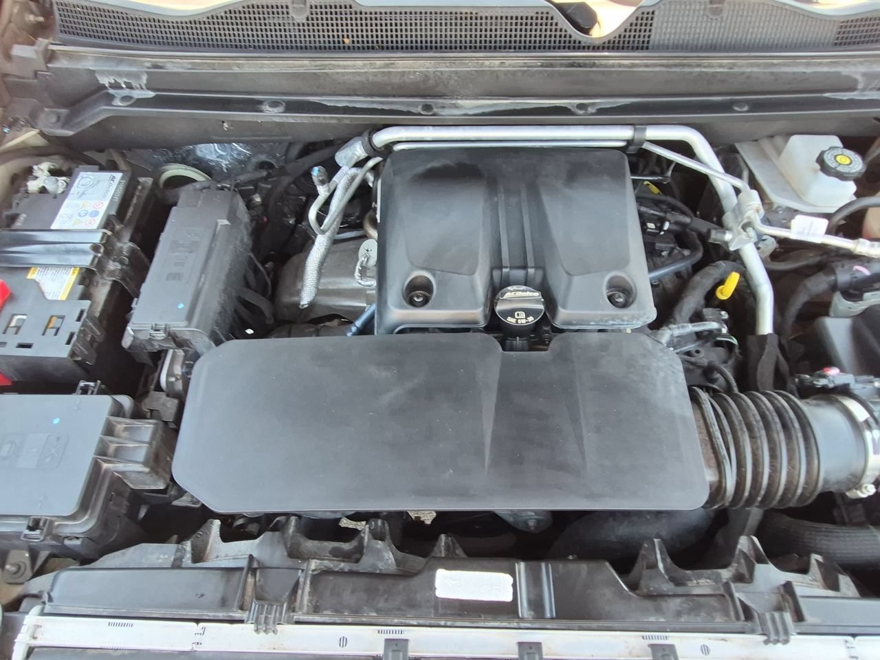 Used 2024 Sand Dune Metallic Chevrolet Trail Boss image 29
