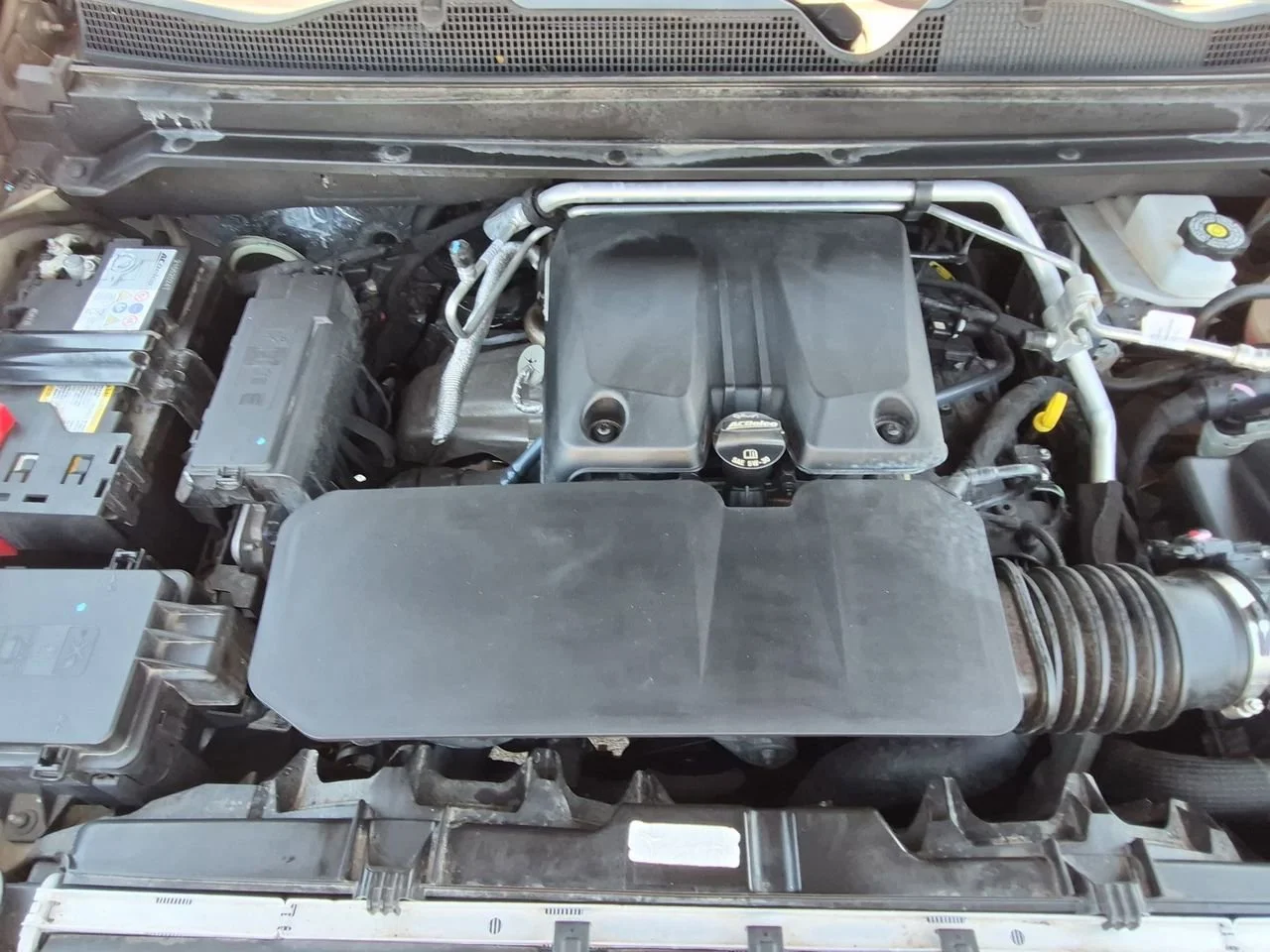 Used 2024 Sand Dune Metallic Chevrolet Trail Boss image 29