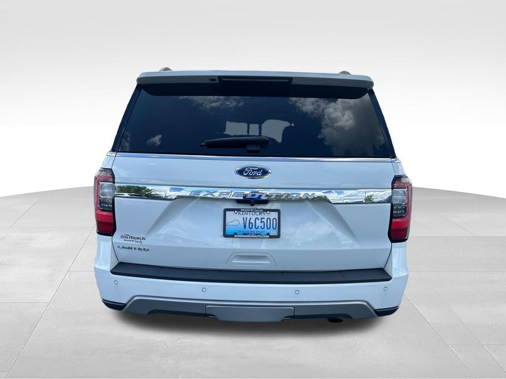 Used 2021 White Ford Limited image 4