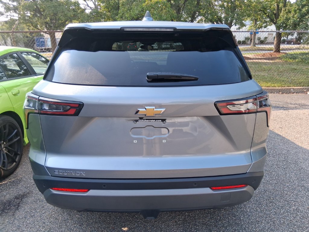 Used 2026 Gray Chevrolet LT image 5