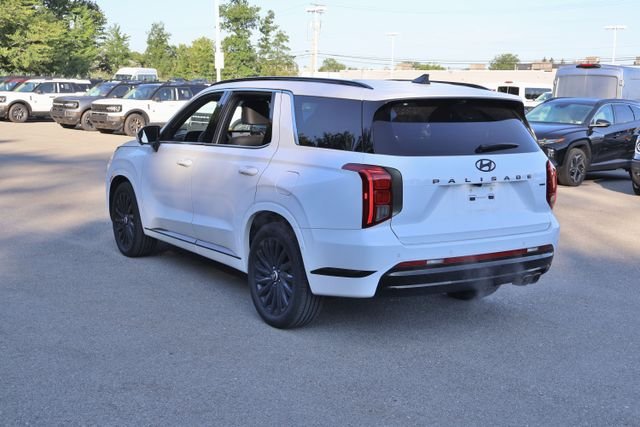Used 2025 White Hyundai Calligraphy Night Edition image 5
