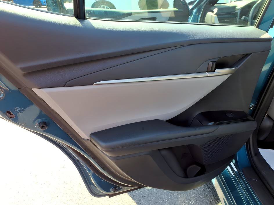 Used 2026 Ocean Gem/Black Toyota SE image 13