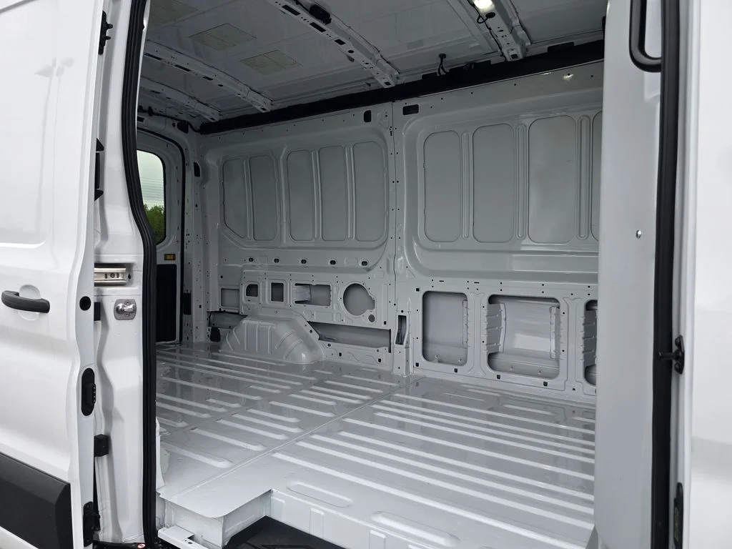 New 2026 Oxford White Ford Cargo Van image 13