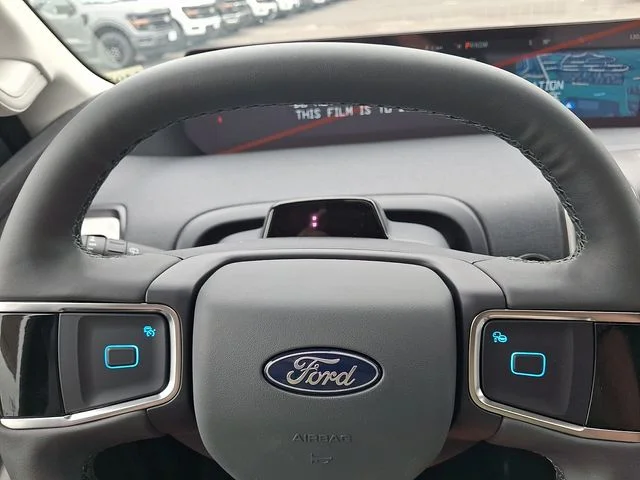 New 2026 Star White Metallic Tri-Coat Ford Active image 15