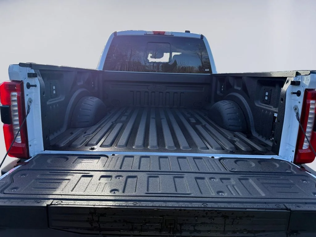 2026 Ford F-350 Super Duty XLT - Photo 19