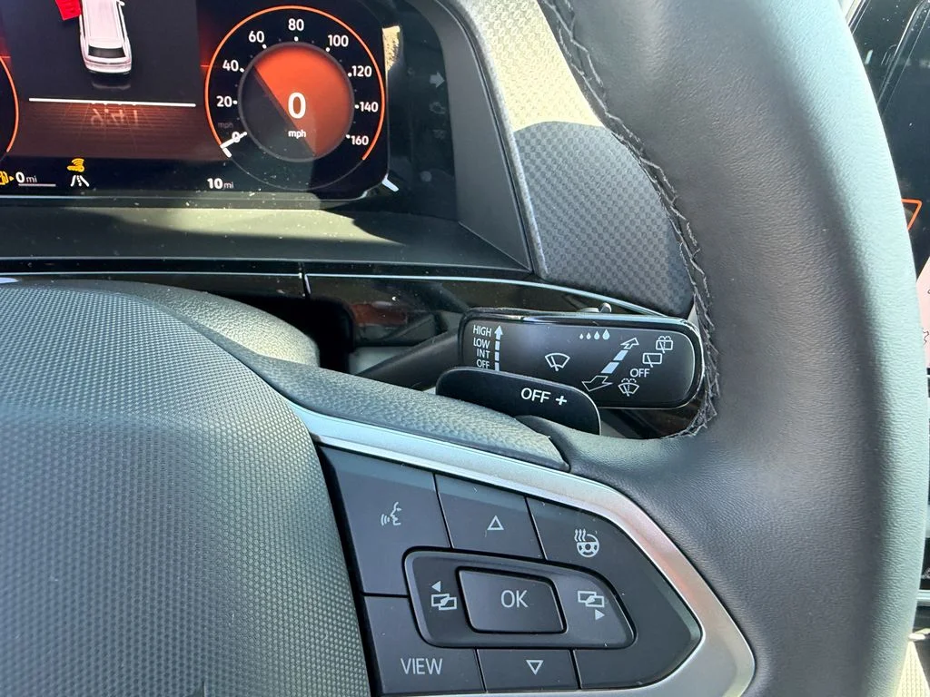 New 2026 Opal White Pearl Volkswagen 2.0T Peak Edition image 19