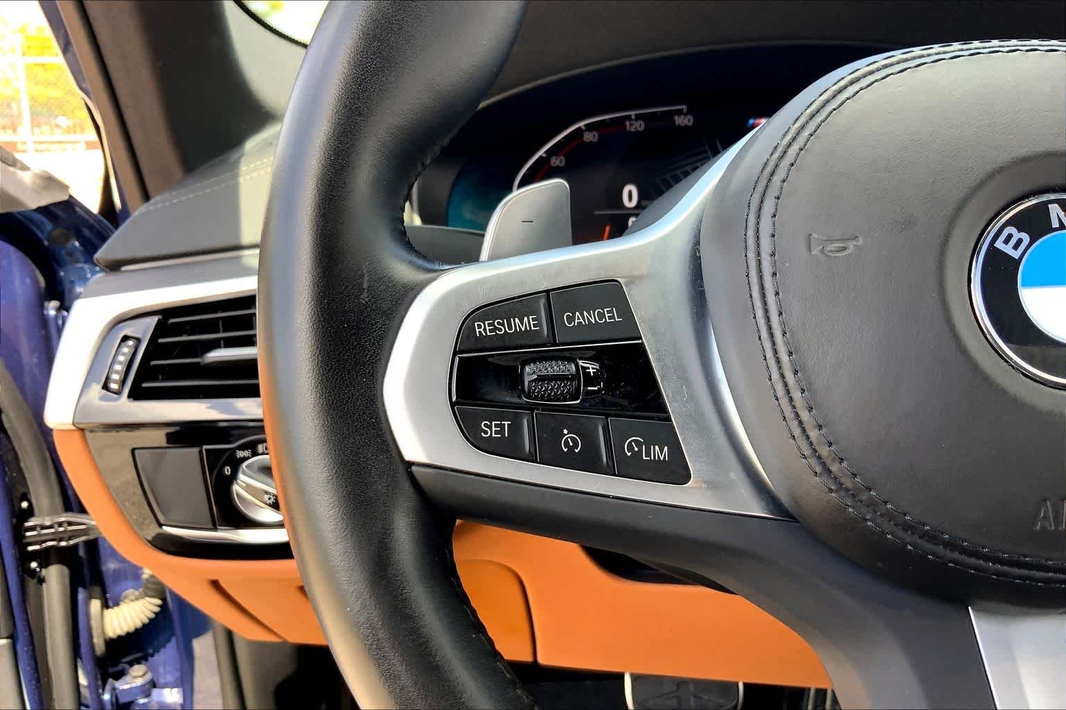 Used 2023 Phytonic Blue Metallic BMW 540i image 23