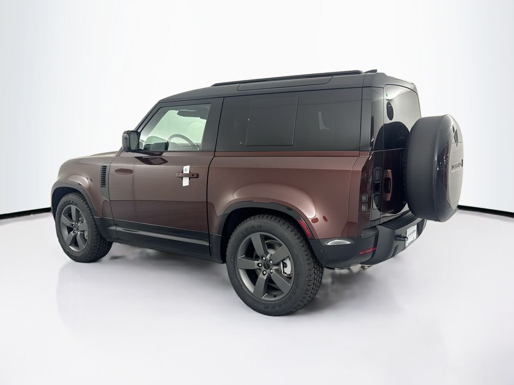 New 2026 Sedona Red Land Rover X-Dynamic SE image 7
