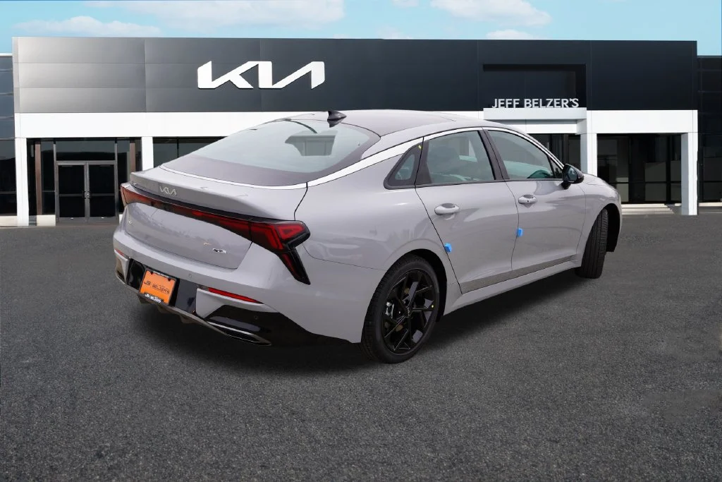 New 2027 Wolf Gray Kia GT-Line image 3