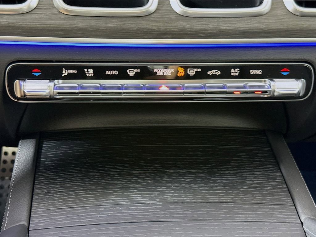 New 2026 MANUFAKTUR Silicon Grey Mercedes-Benz GLS 450 image 52