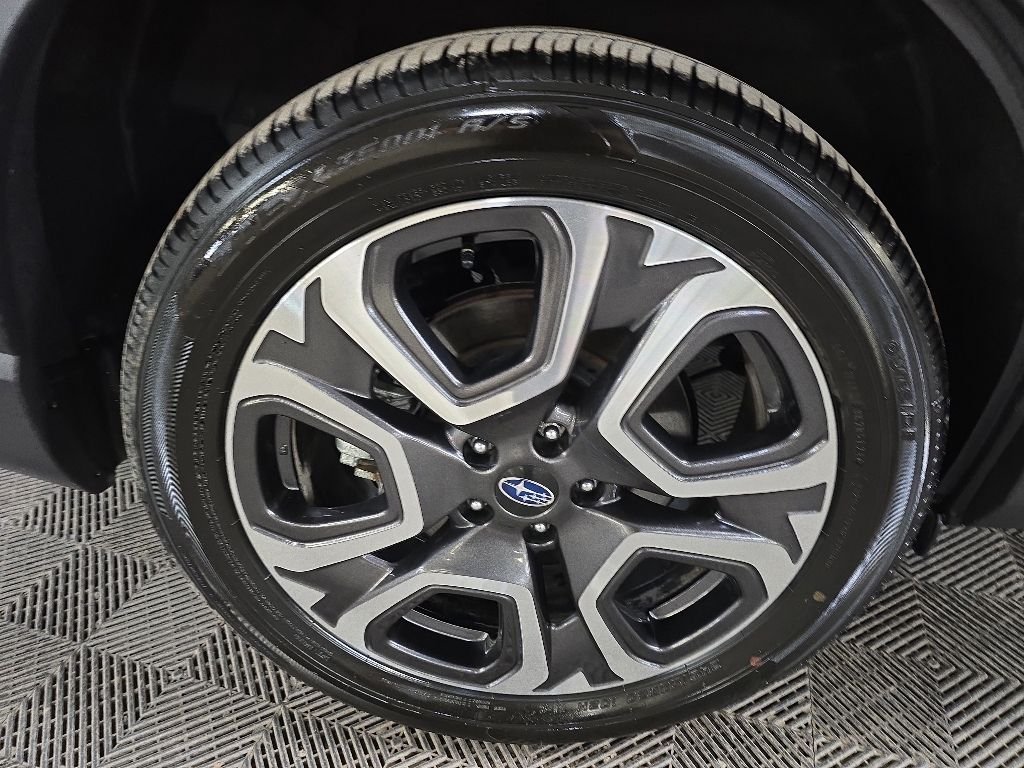 2025 Subaru Ascent Limited - Photo 14