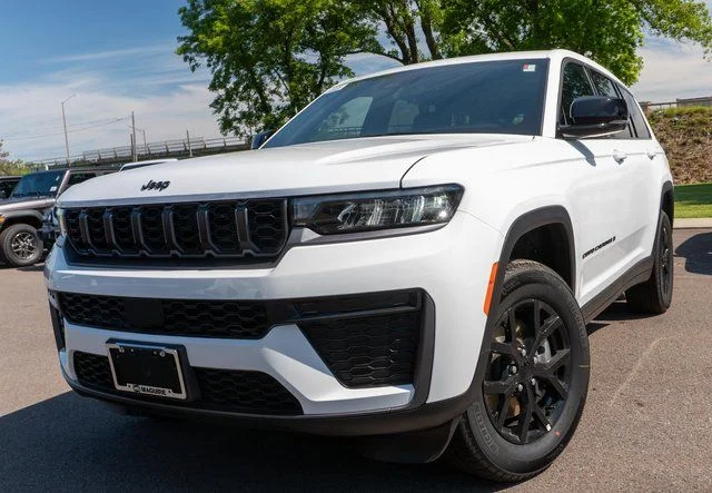 2026 Jeep Grand Cherokee L Altitude