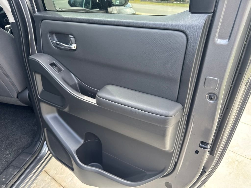 2024 Nissan Frontier SV - Photo 29
