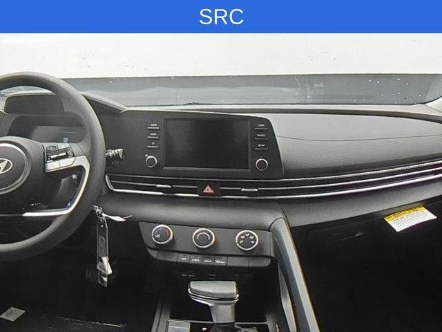 New 2026 White Hyundai SE image 34