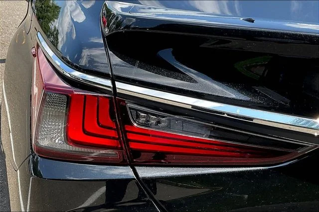 Certified Used 2024 Black Lexus 300h image 23
